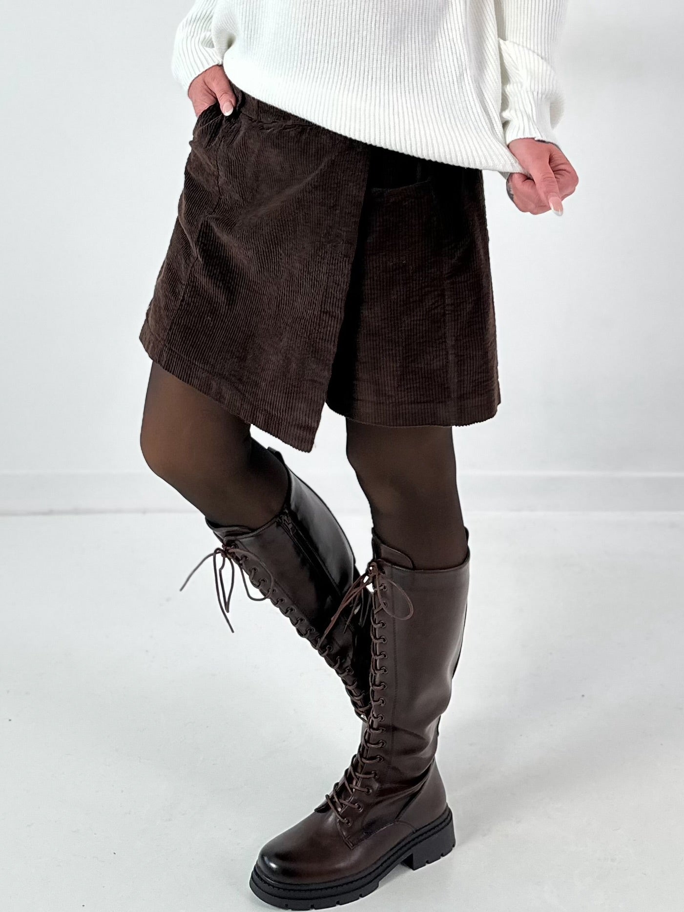 Skirt shorts model "Skorty" - coffee