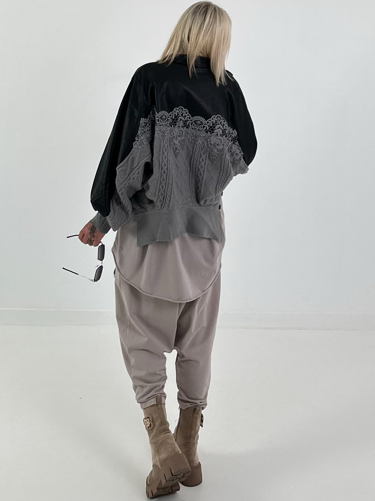 1 Jacke 2 Looks - schwarz-grau