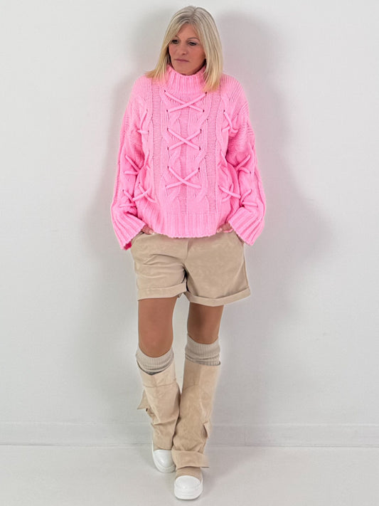 Trui model "Cozy Lace-Up" - roze