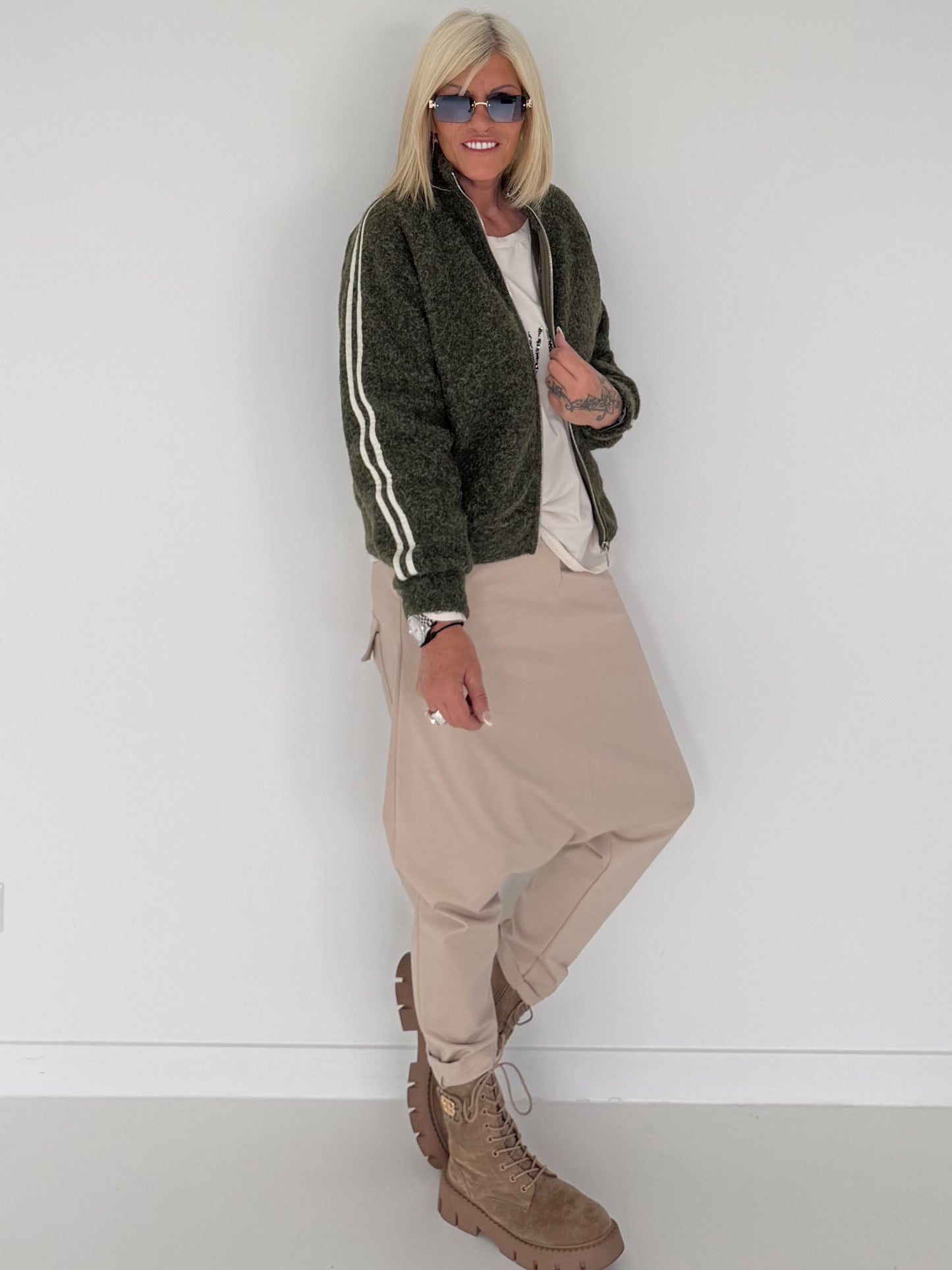 Jacke mit Streifen-Details - oliv