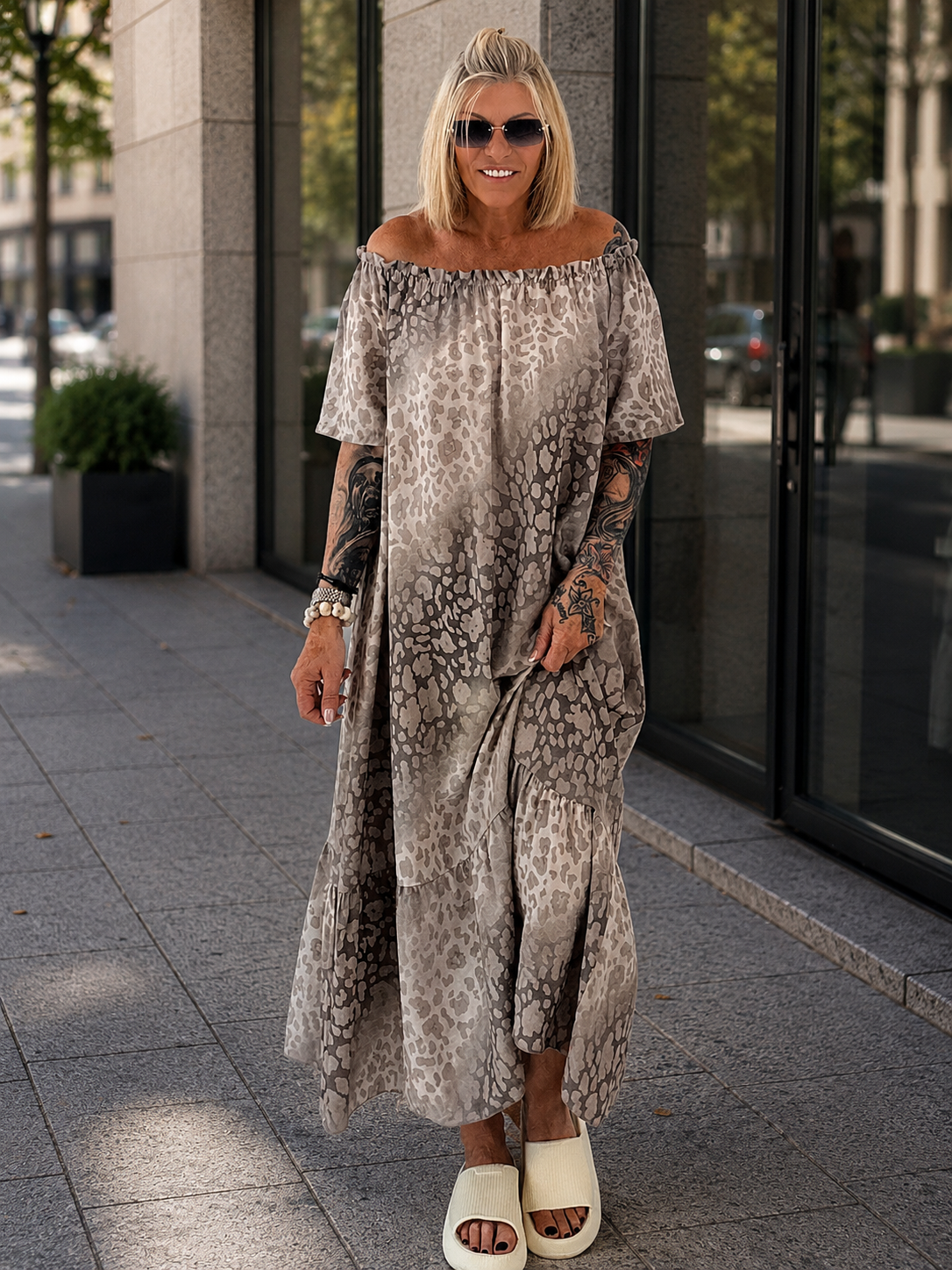 Carmen Sommerkleid mit Muster - taupe