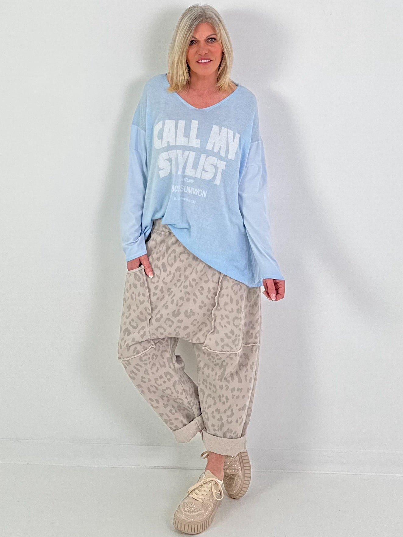 Trui Call My Stylist - Lichtblauw