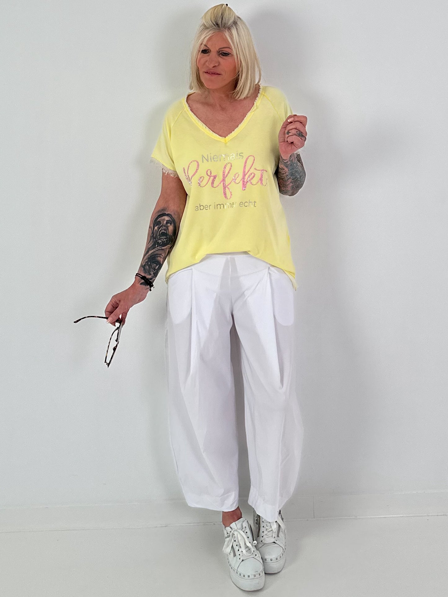 T-shirt with statement print - yellow