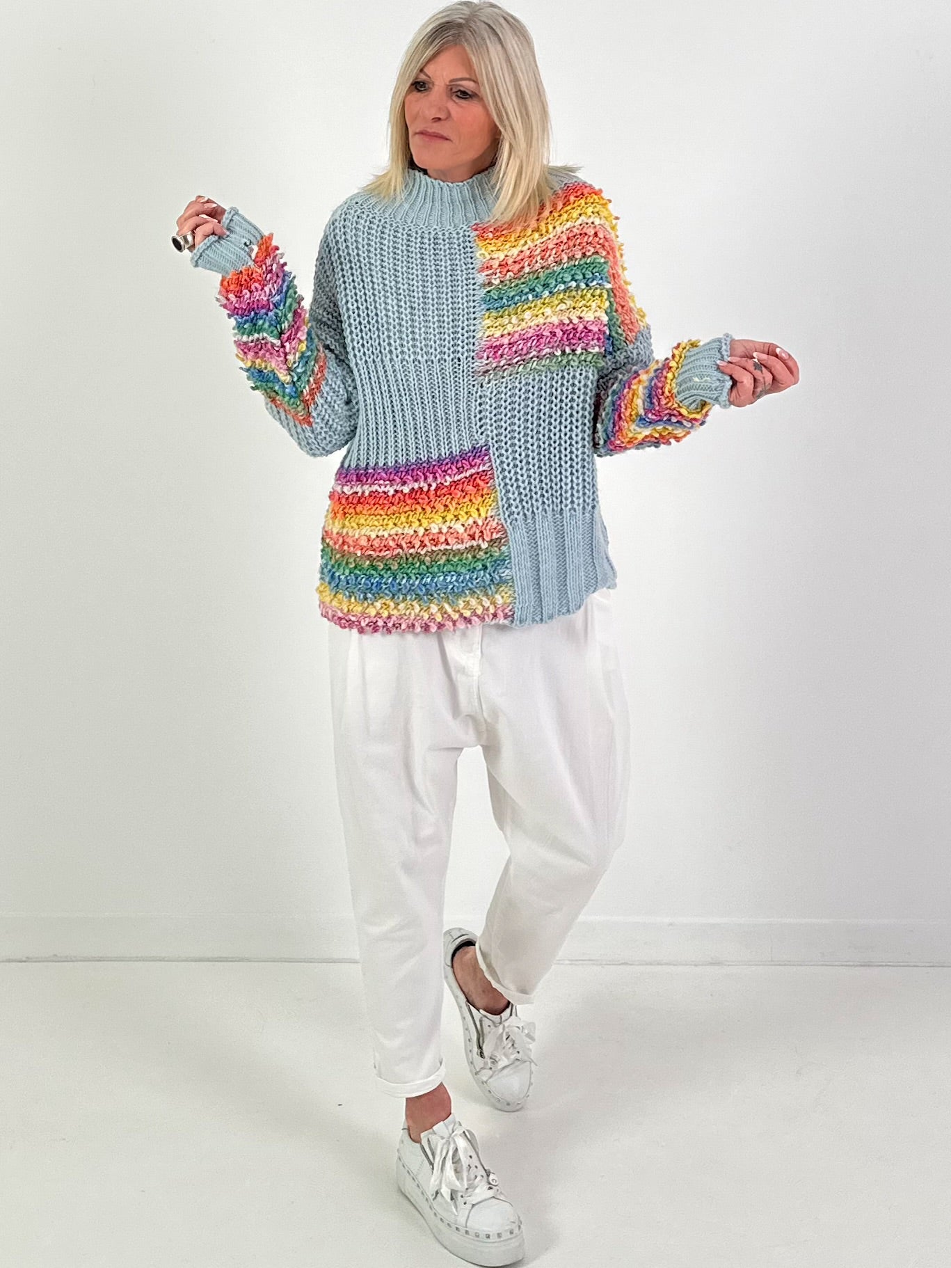 Pullover Modell "Rainbow Dream Knit" - hellblau