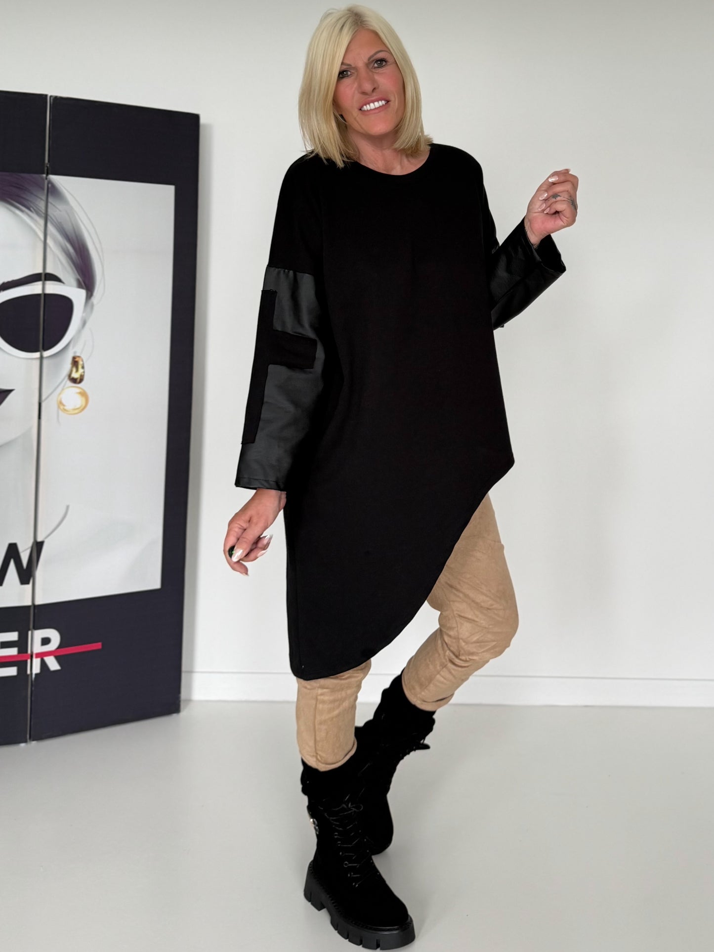 Hose in Wildlederoptik mit elastischem Bund - camel