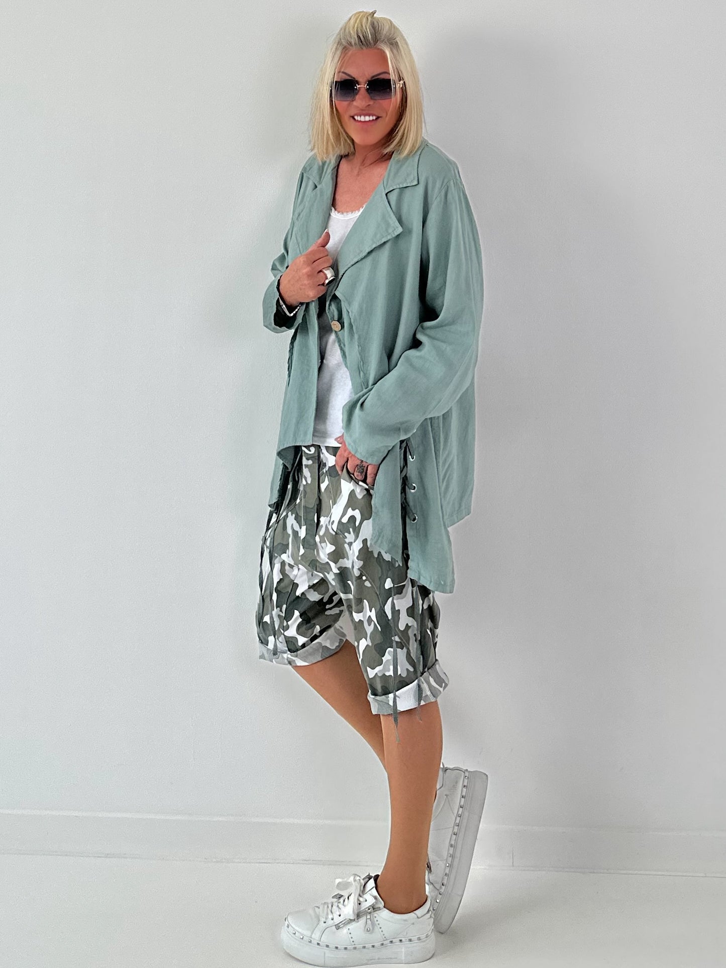 Fancy linen jacket with side lacing - khaki