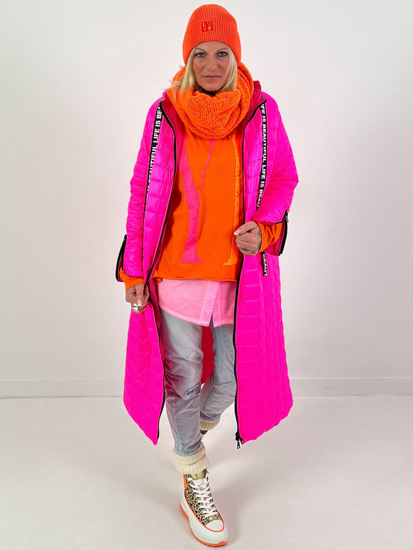 Driehoekige sjaal model "Fluffory" - neon oranje