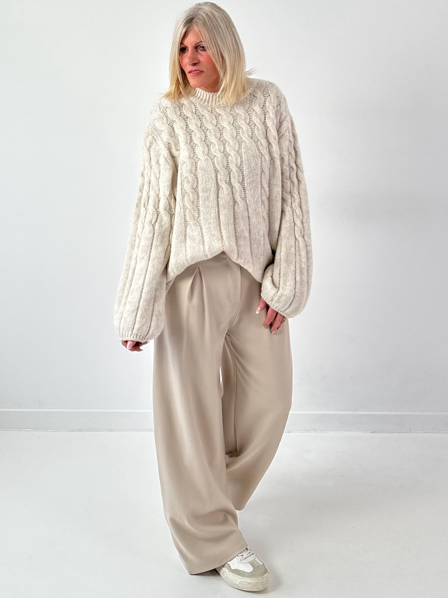 Sweater model "Twist Tale" - beige