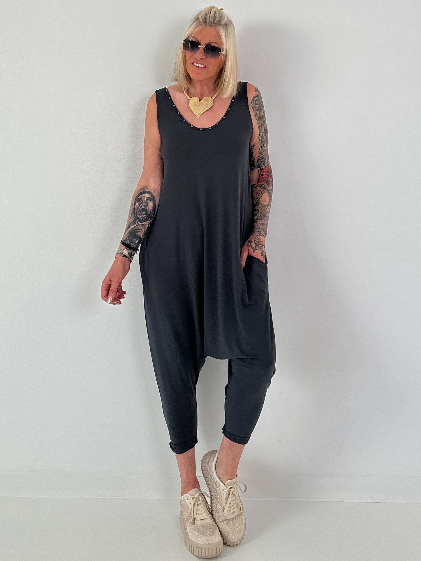 Jumpsuit mit Nieten - anthrazit
