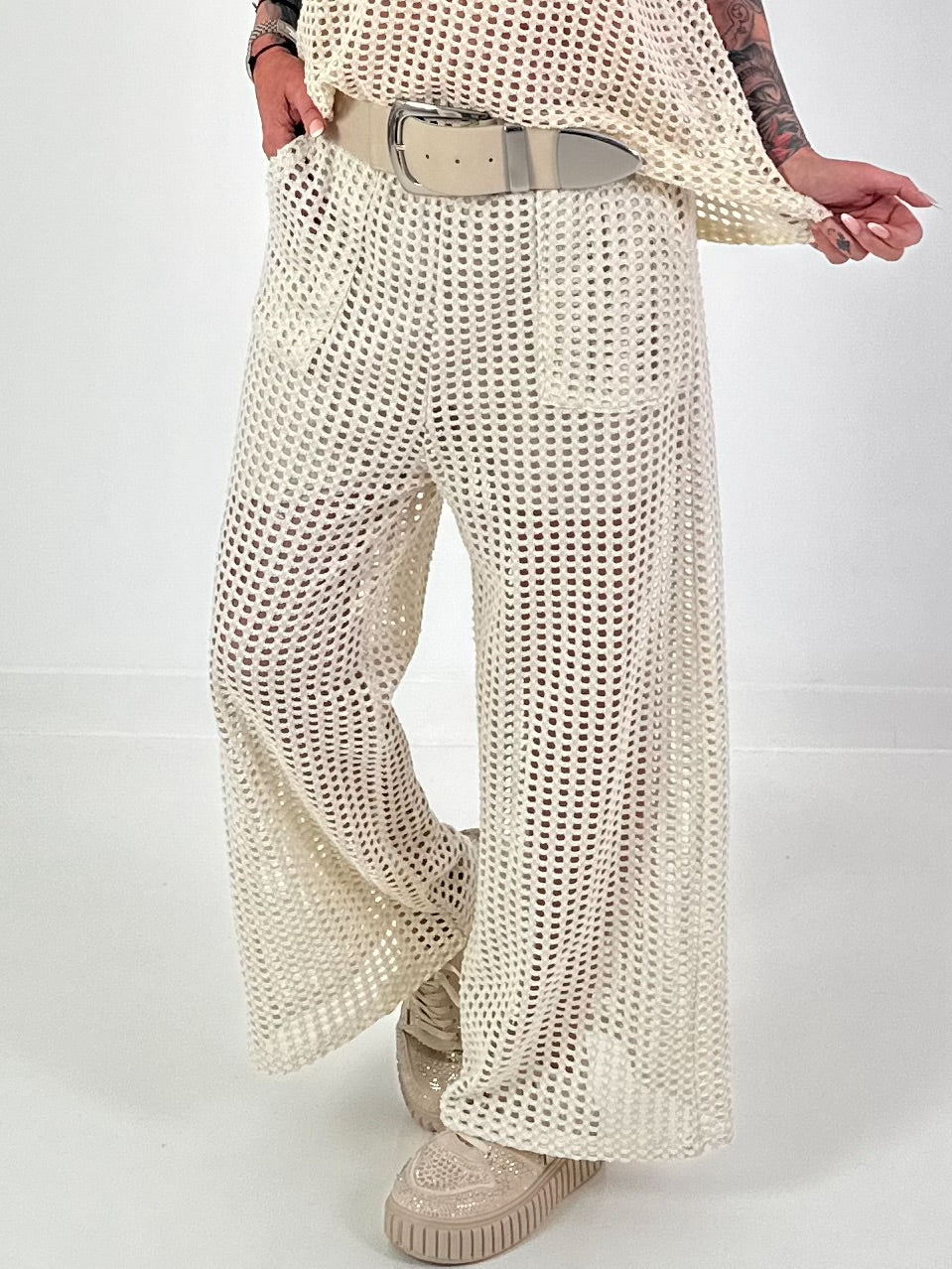 Crochet trousers with lurex - beige