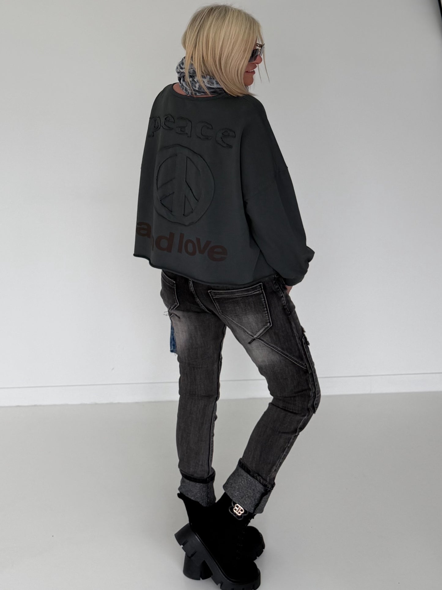 Sweater Peace & Love - anthracite