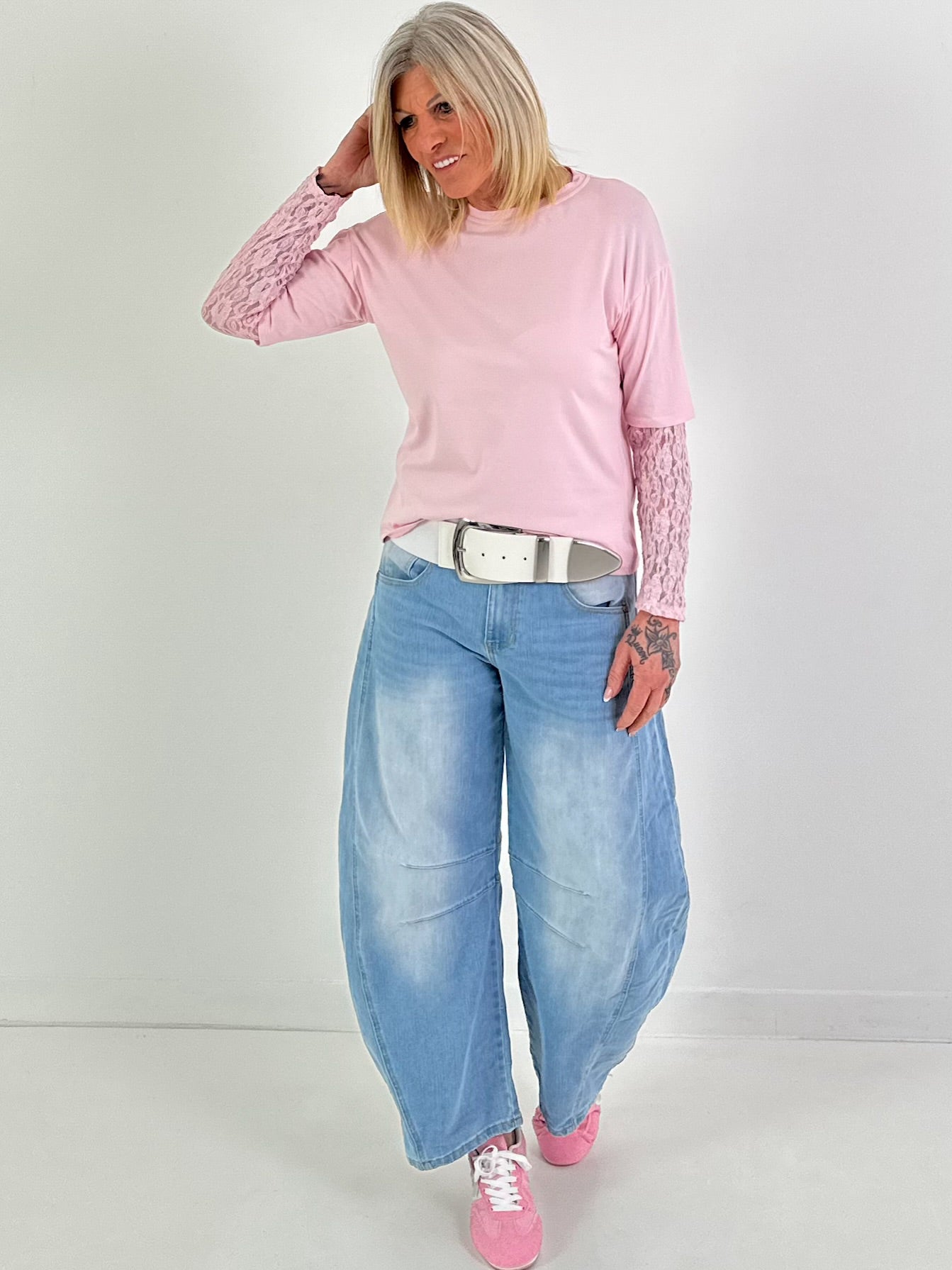 Shirt with lace sleeves - pink