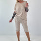 T-Shirt mit Häkelstern-Nieten-Cut-Outs - beige