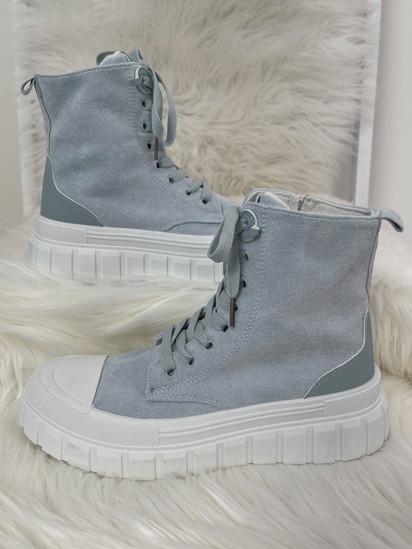 Hoge sneakers - lichtblauw