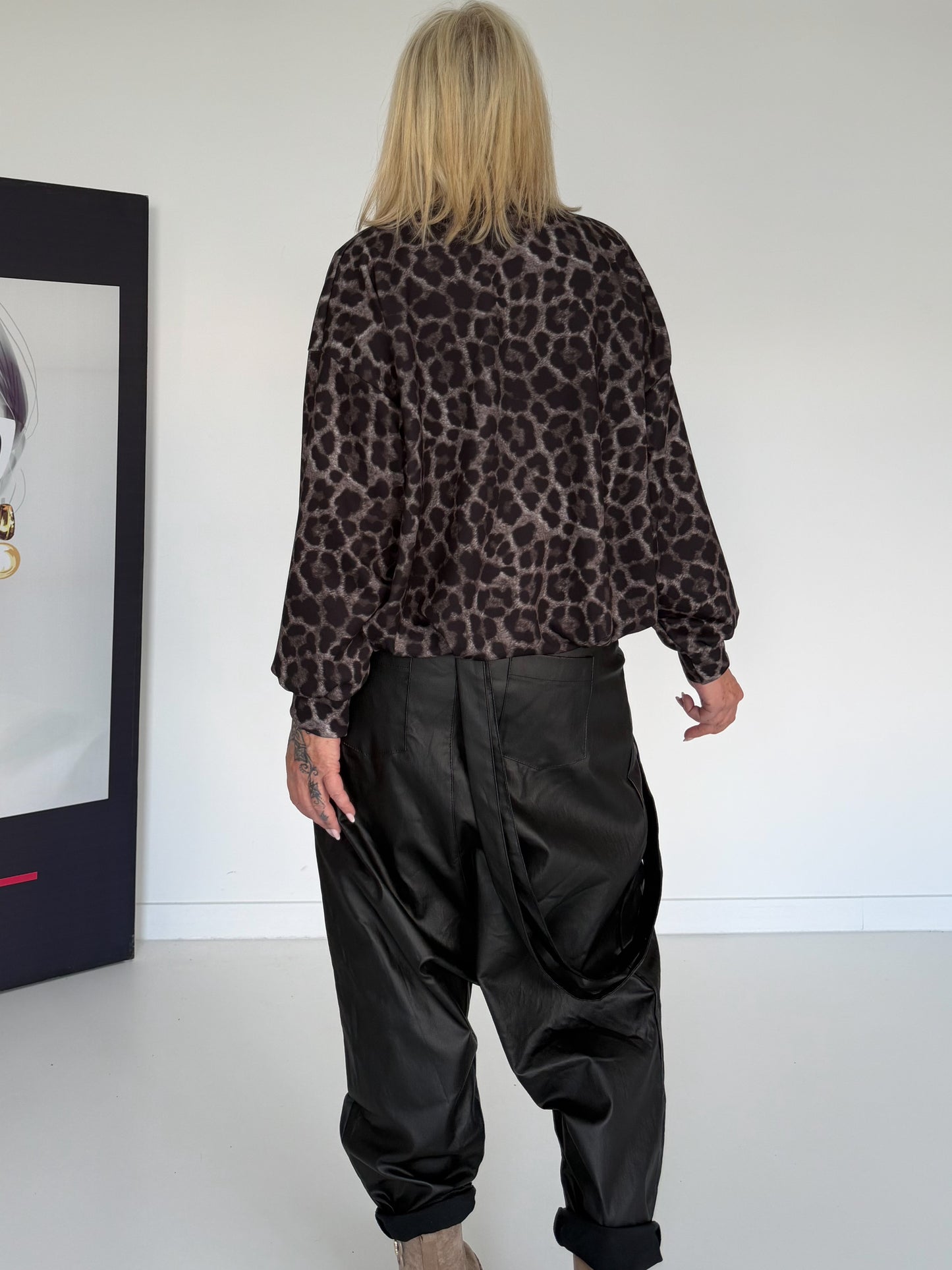 Ballonsweater im All Over Leo-Look - mokka-leo-mehrfarbig