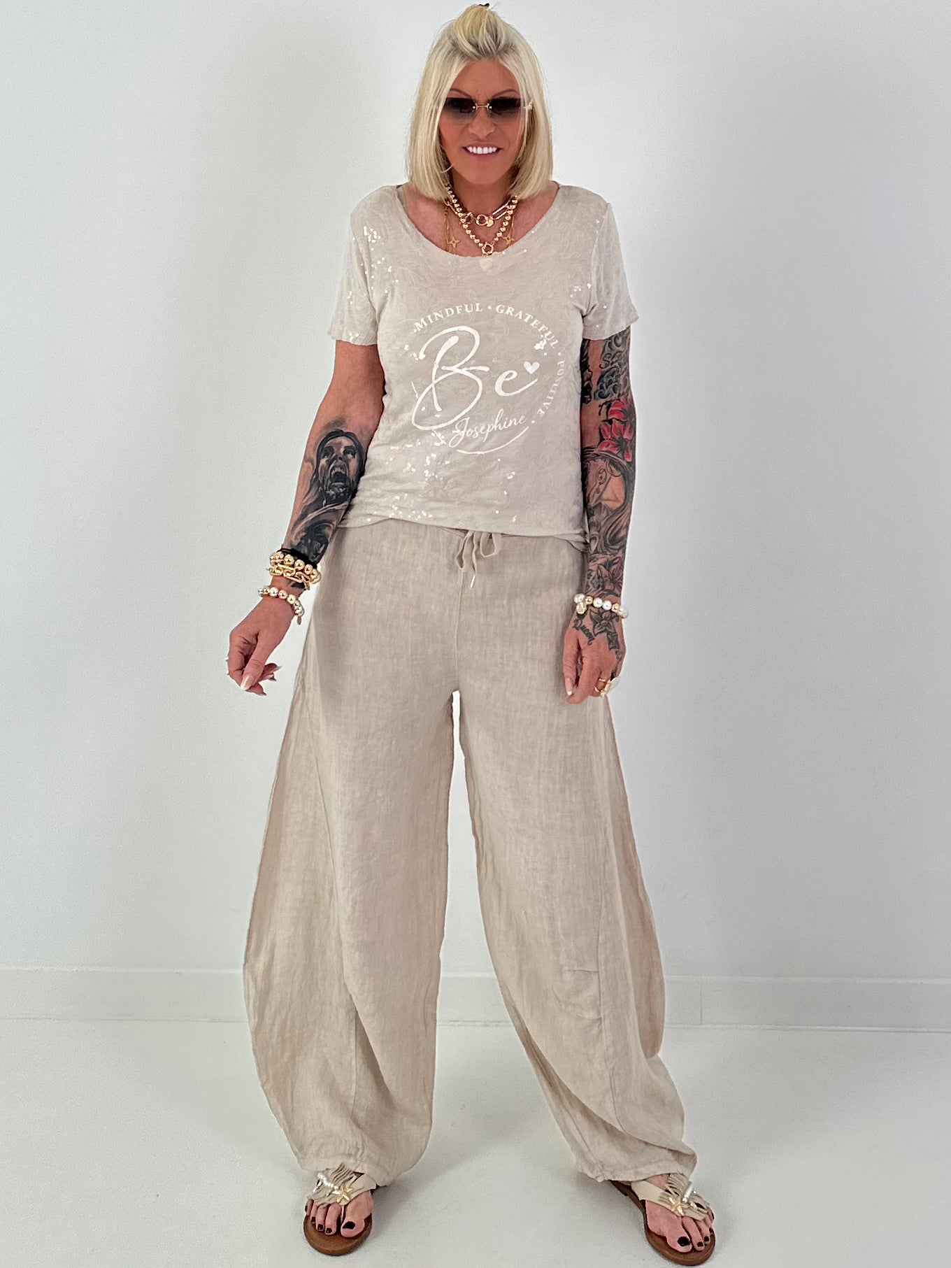 T-Shirt mit transparenten Pailletten - beige