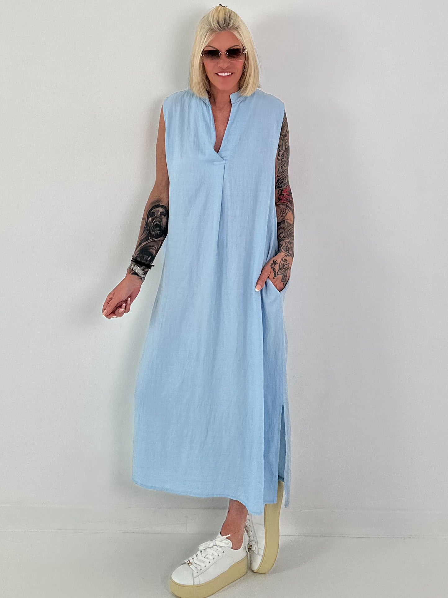 Luftiges Kleid - hellblau
