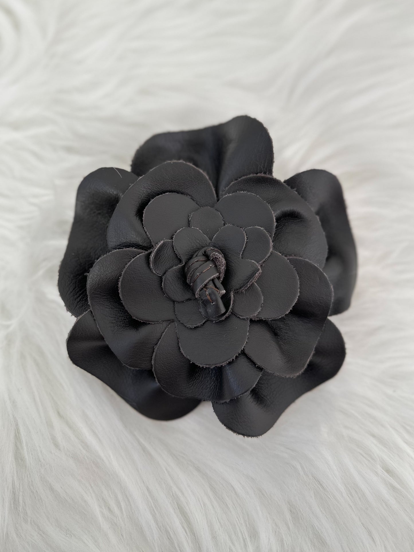 Strikceintuur model "Floral Flow" - koffie