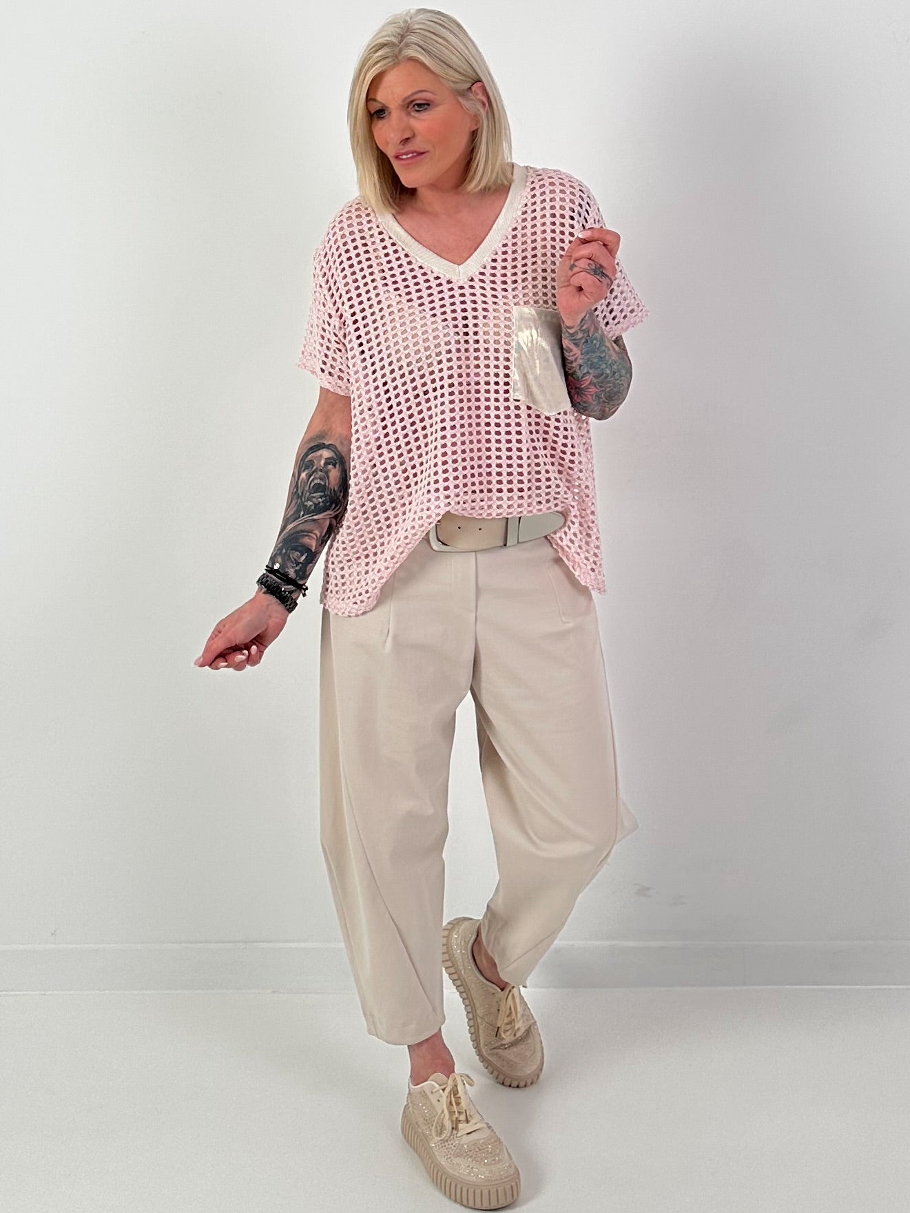 Häkelshirt mit V-Ausschnitt - rosa