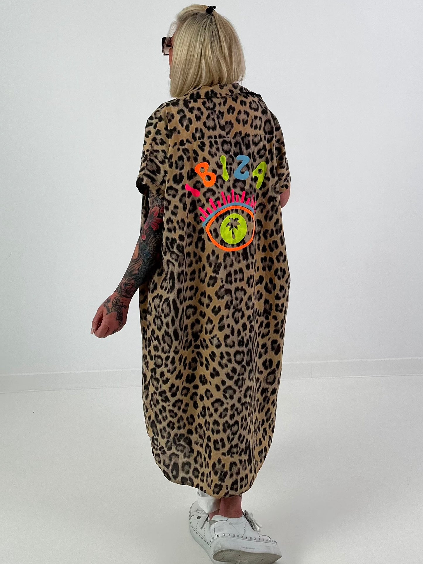 Blouse dress with leopard print - camel