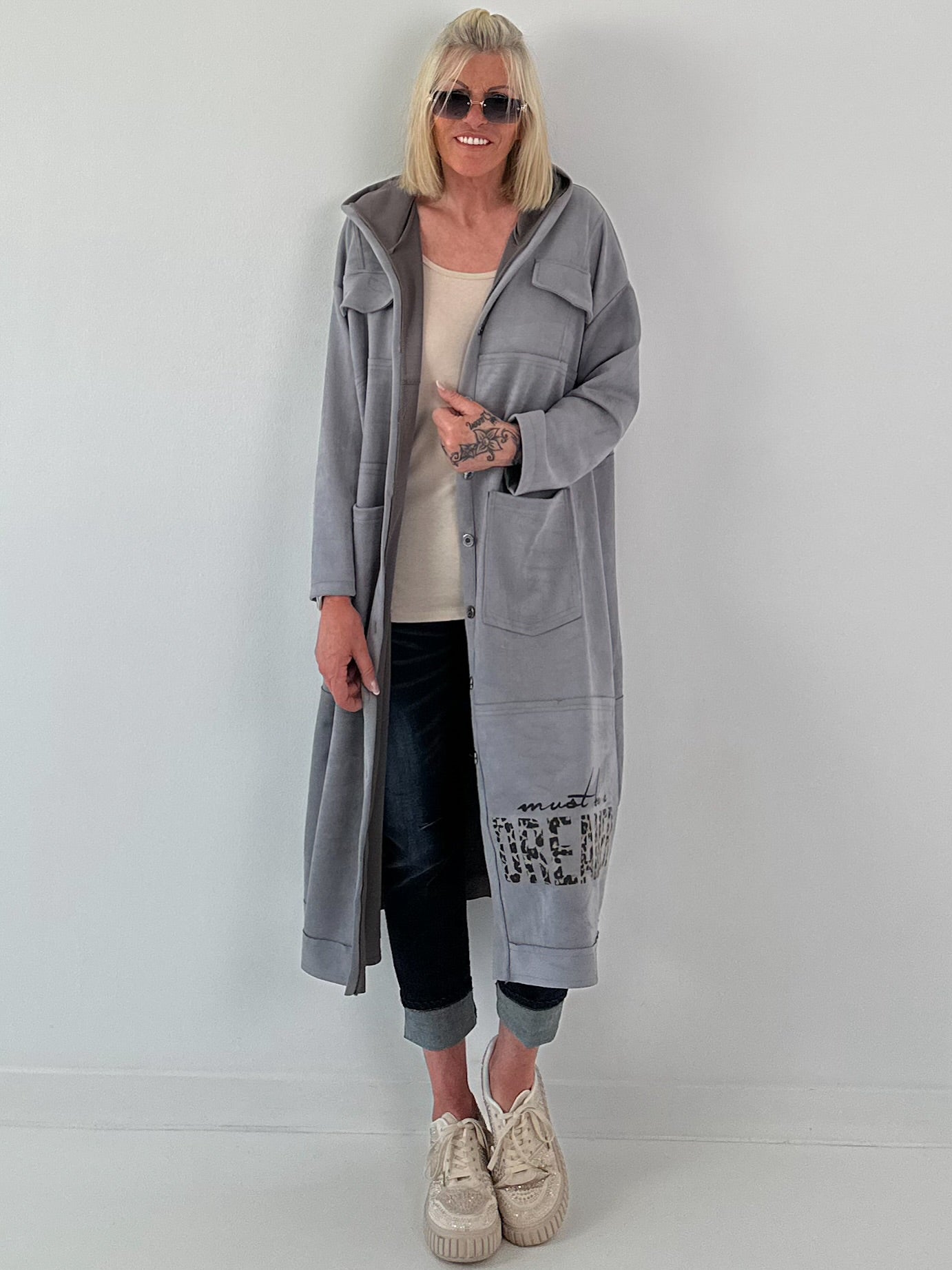 Hooded coat with print - gray