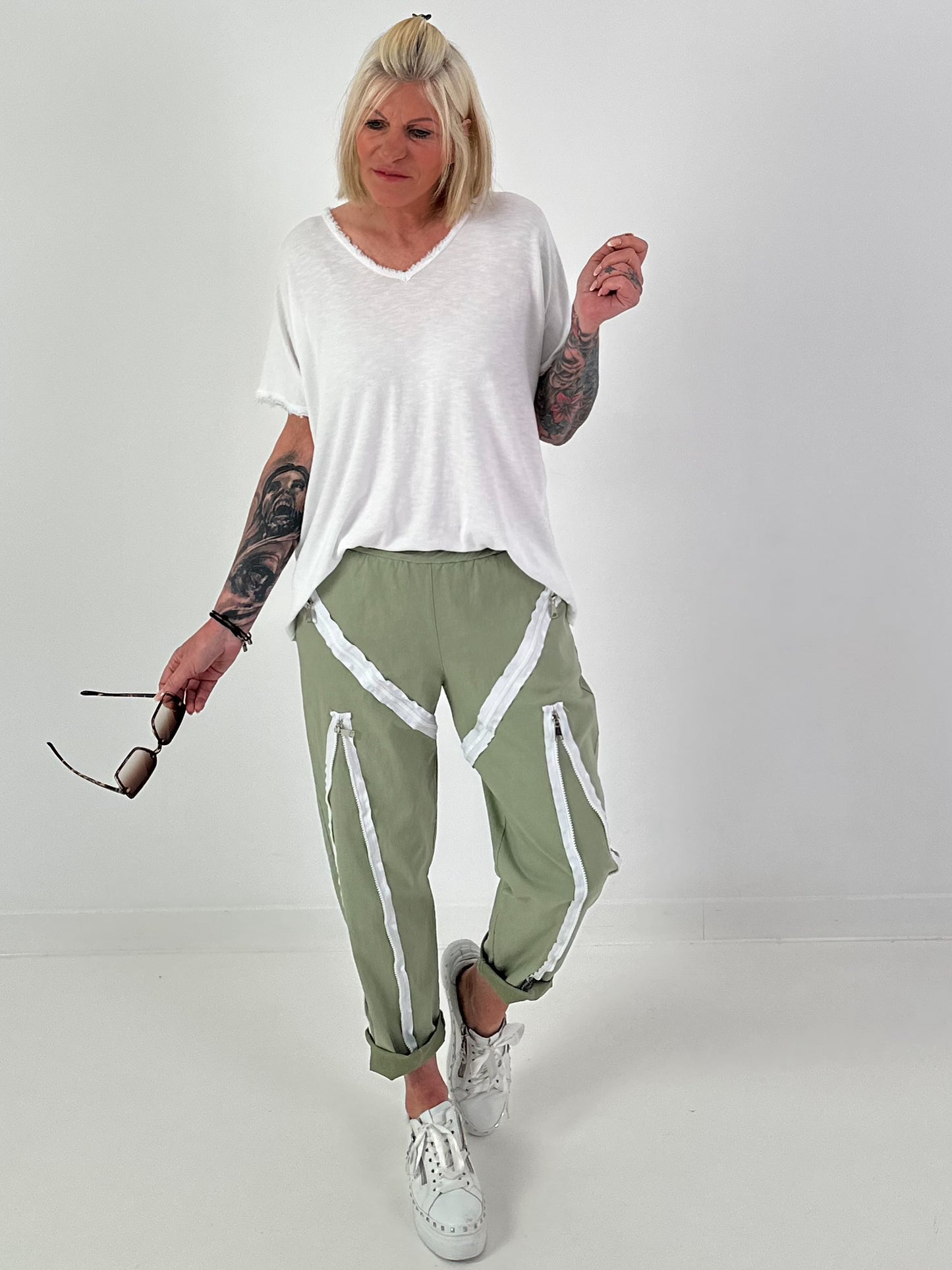 Ribbed shirt with fringe details - white