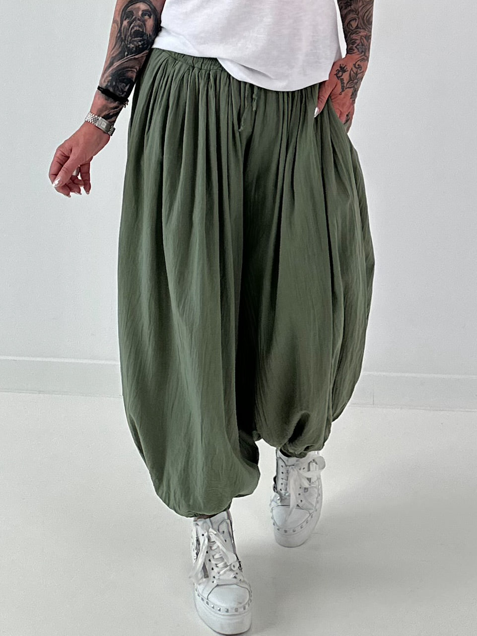 Light harem pants - olive
