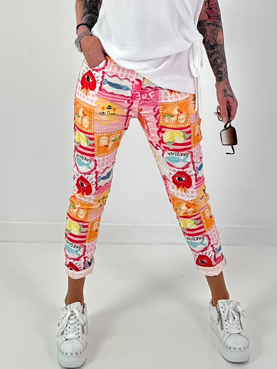 Hose mit All-Over Print-Mix - rosa-mehrfarbig