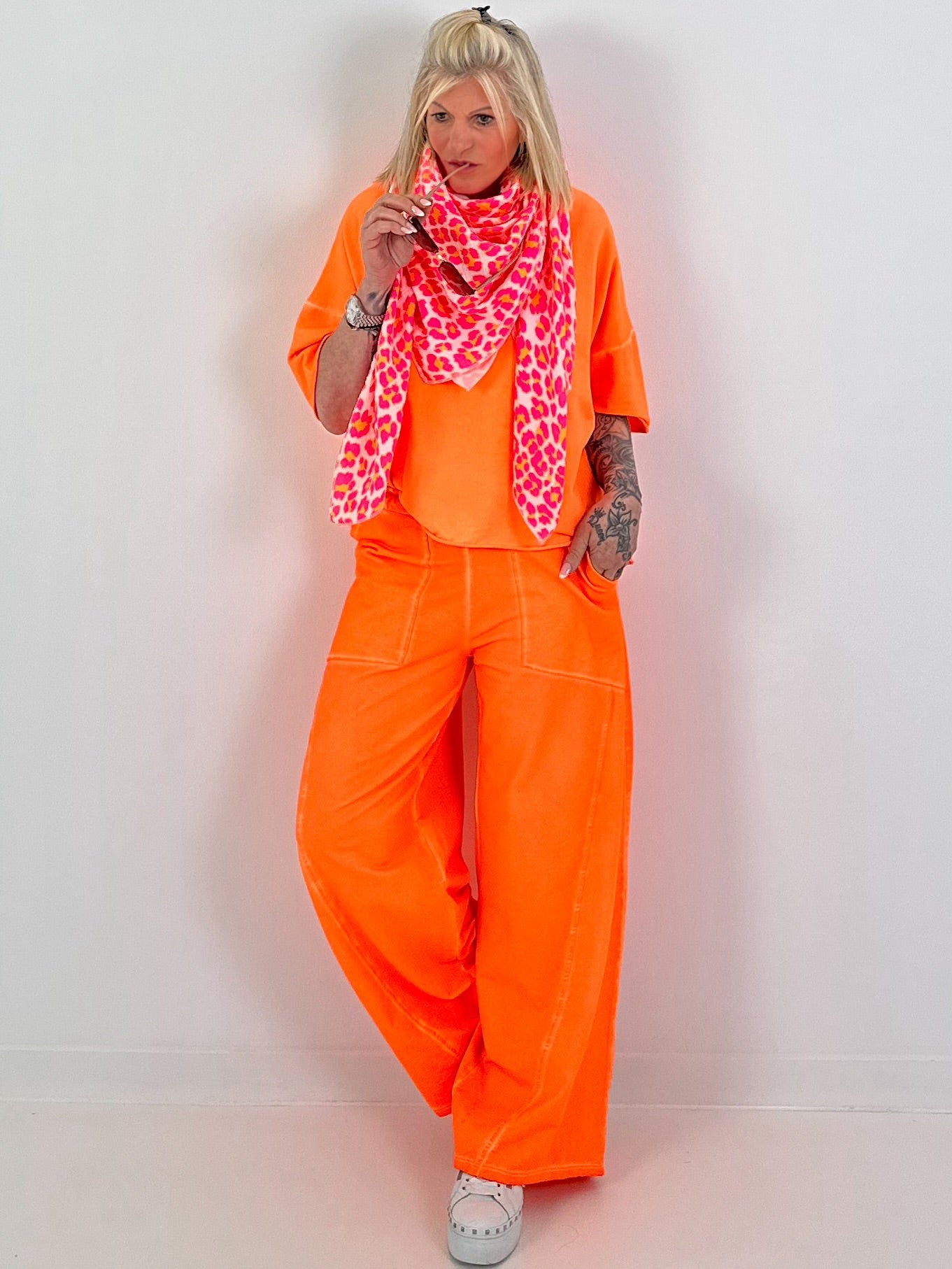 Short-sleeve sweater - neon orange