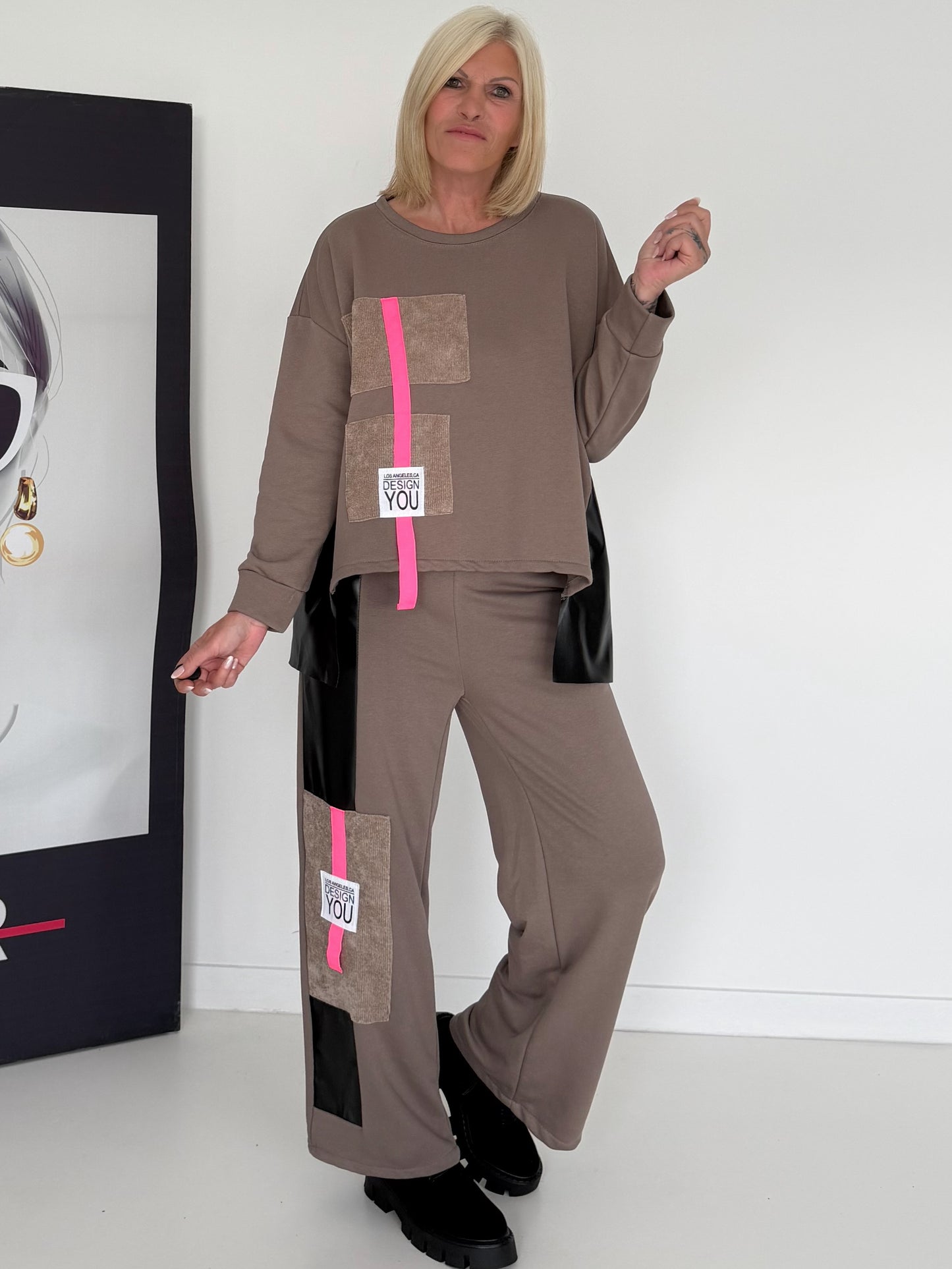Stylischer Zweiteiler mit Lederoptik- und Kord-Details - taupe