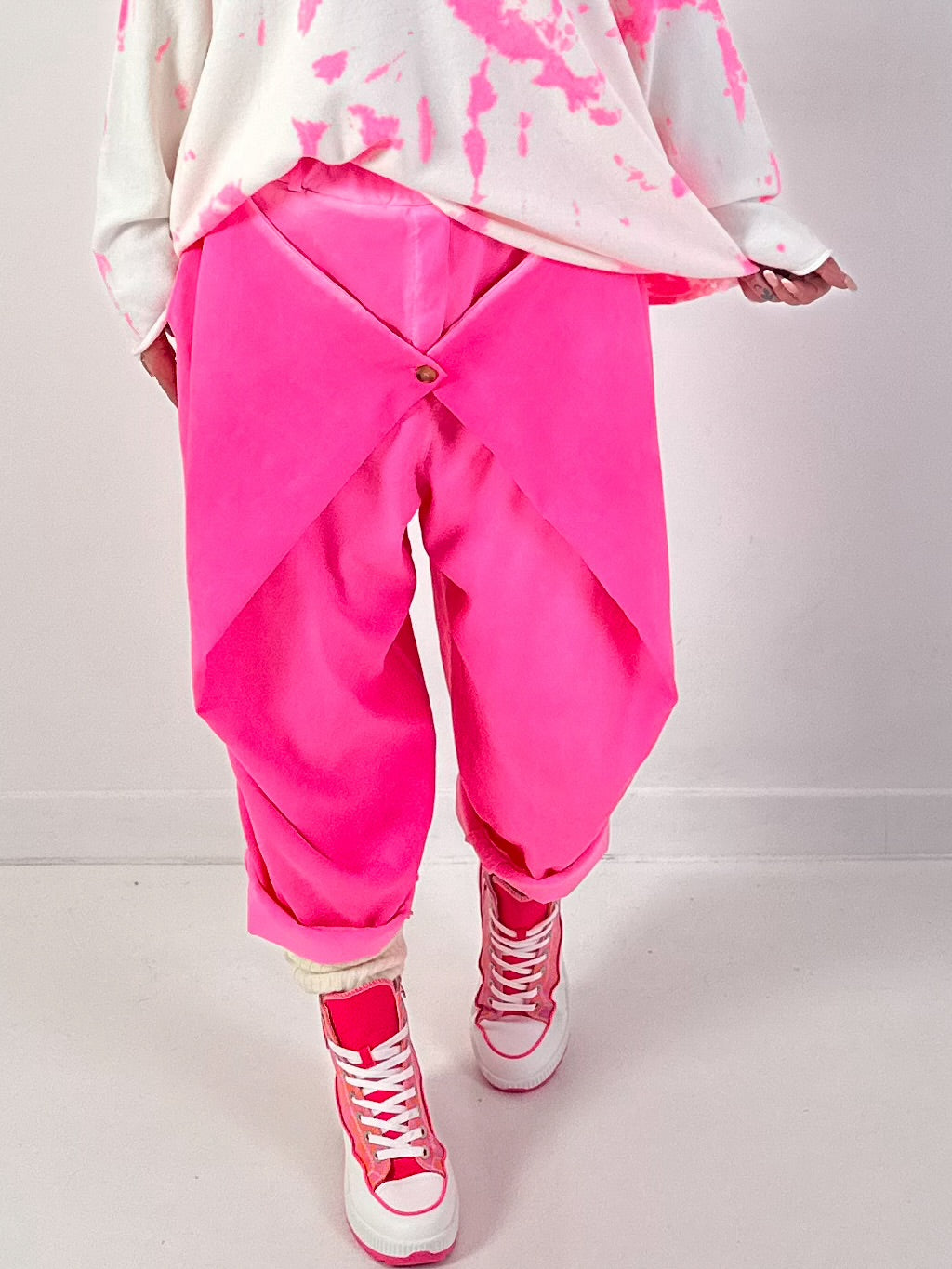 Suede-look trousers, model "Soft Layer" - neon pink