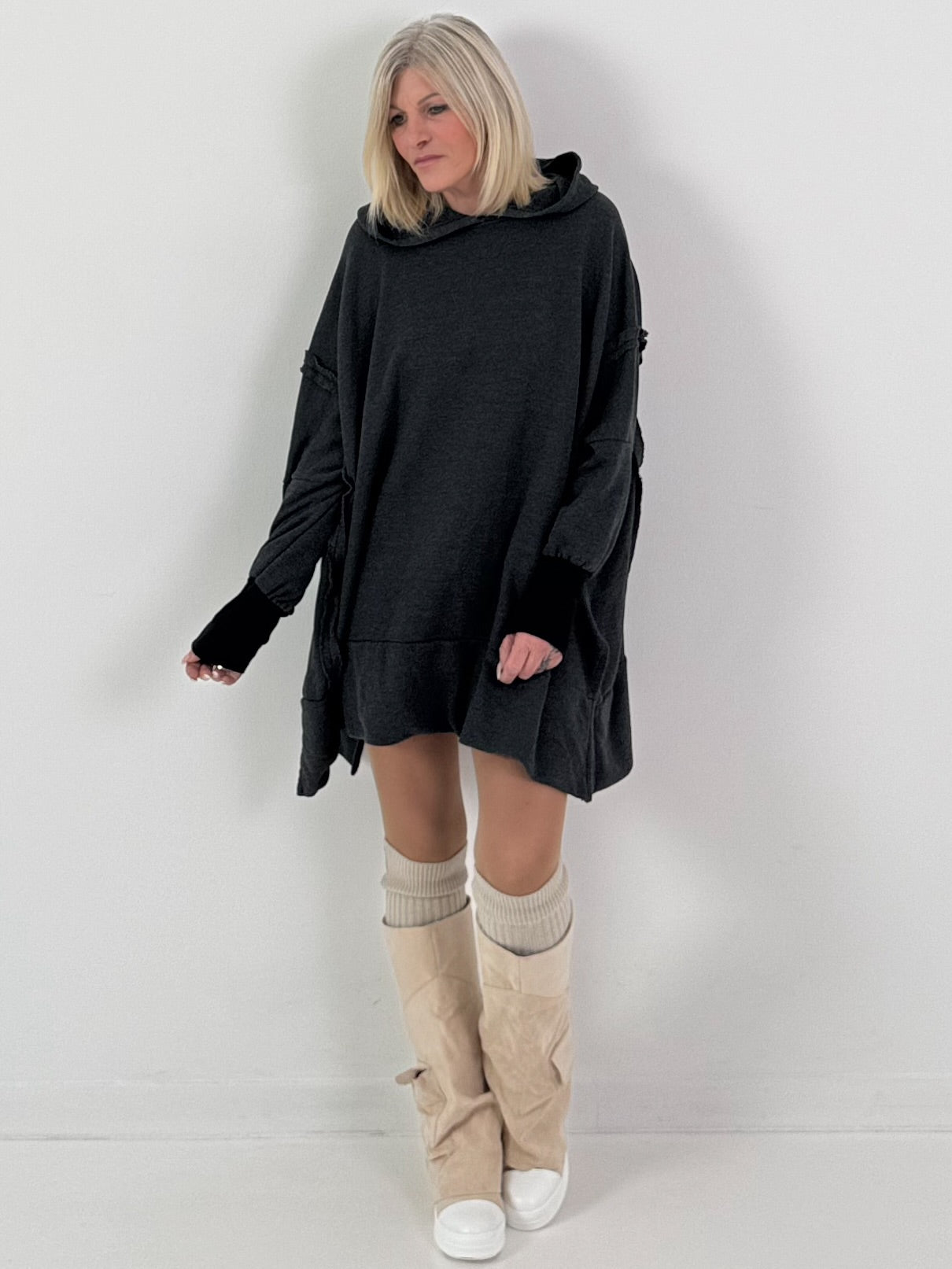 Oversized hoodie model "Rockwave" - ​​​​gebruikt zwart