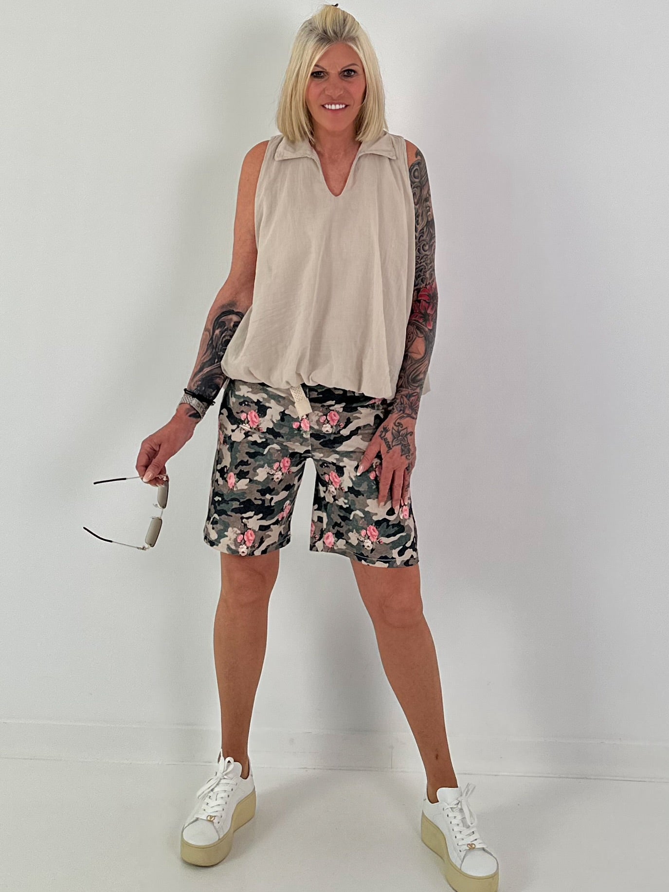 Ballon Blusen Top mit V-Neck - beige