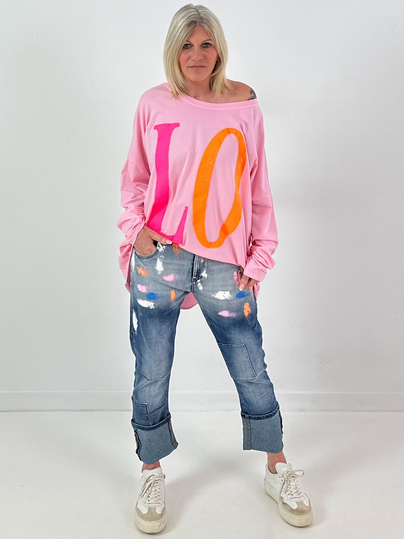 Oversized shirt model "Love Pop" - pink