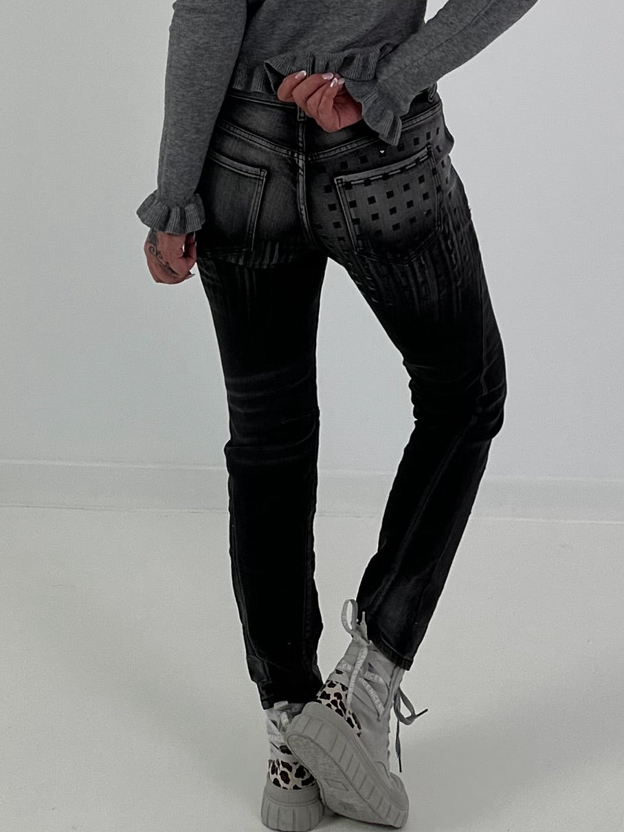 Jeans mit aufwendigen Details - used-black