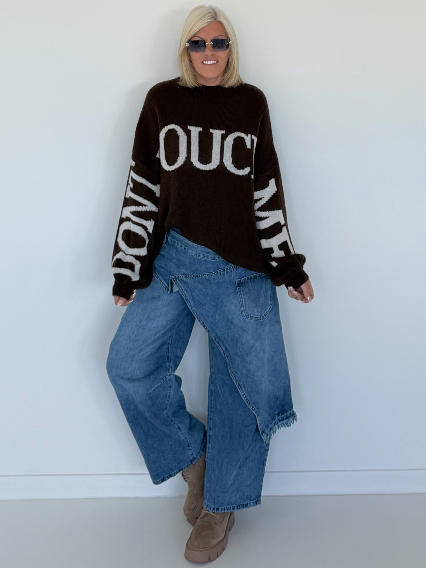 Oversized Strickpullover Dont Touch Me - mokka-weiss