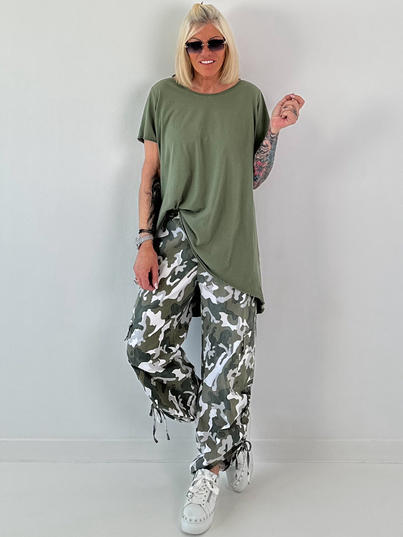 Oversized T-Shirt - oliv
