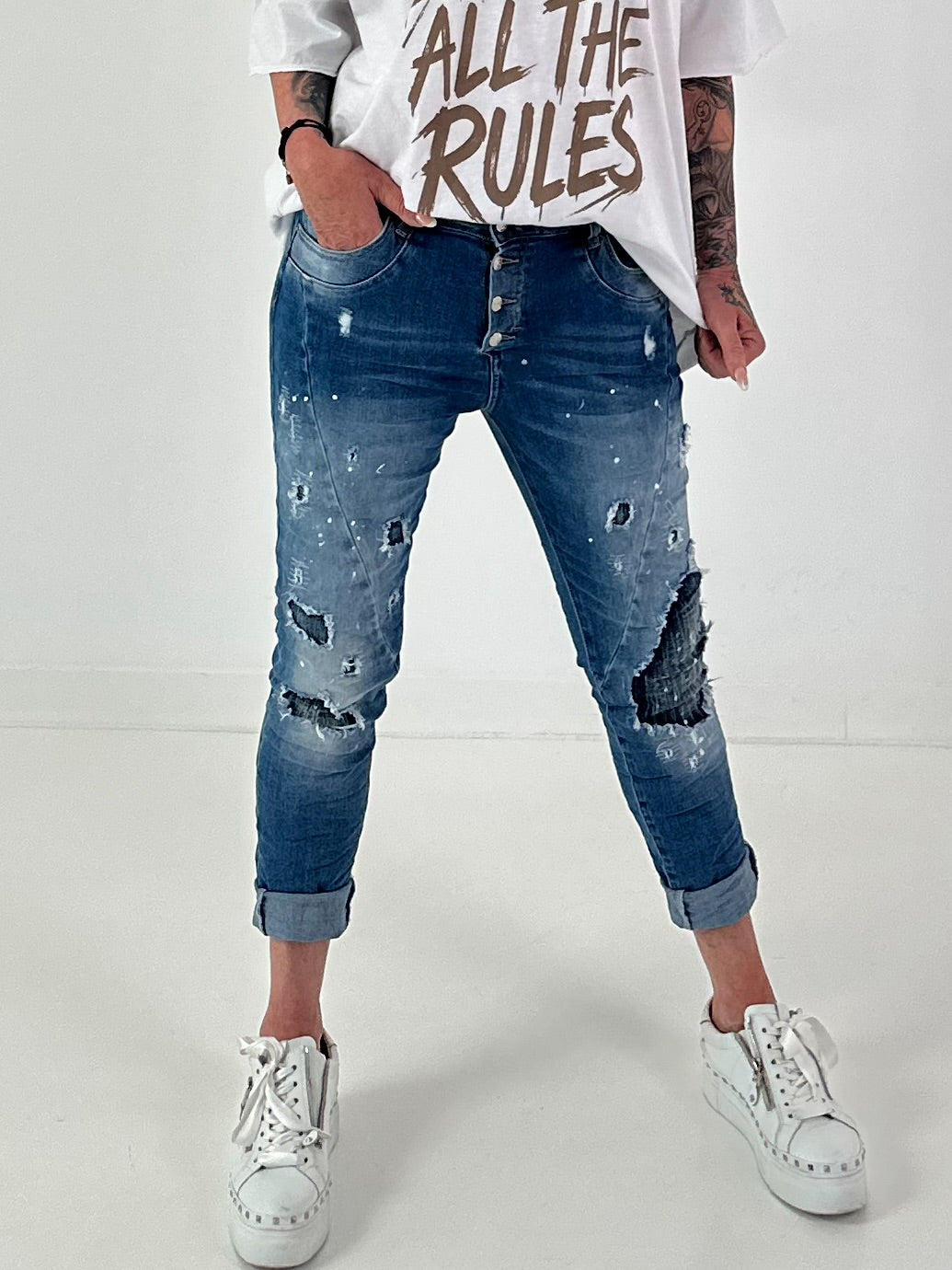 Melly & Co. Jeans with distressed details - blue