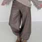 Vegane Lederhose 2 Looks - taupe