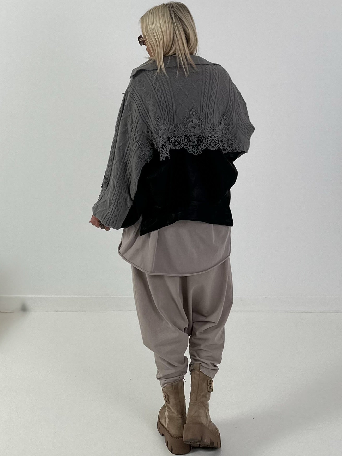 1 Jacke 2 Looks - schwarz-grau
