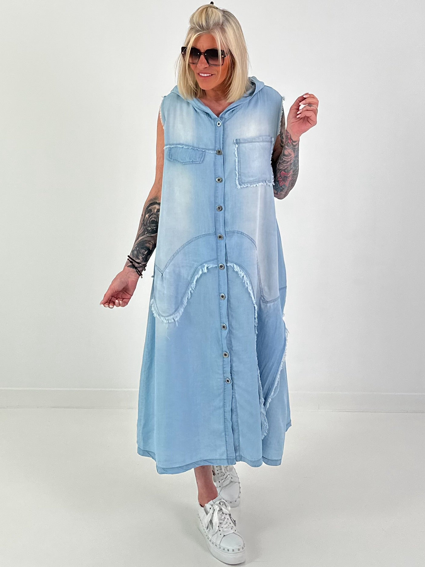 Hooded denim dress - light blue