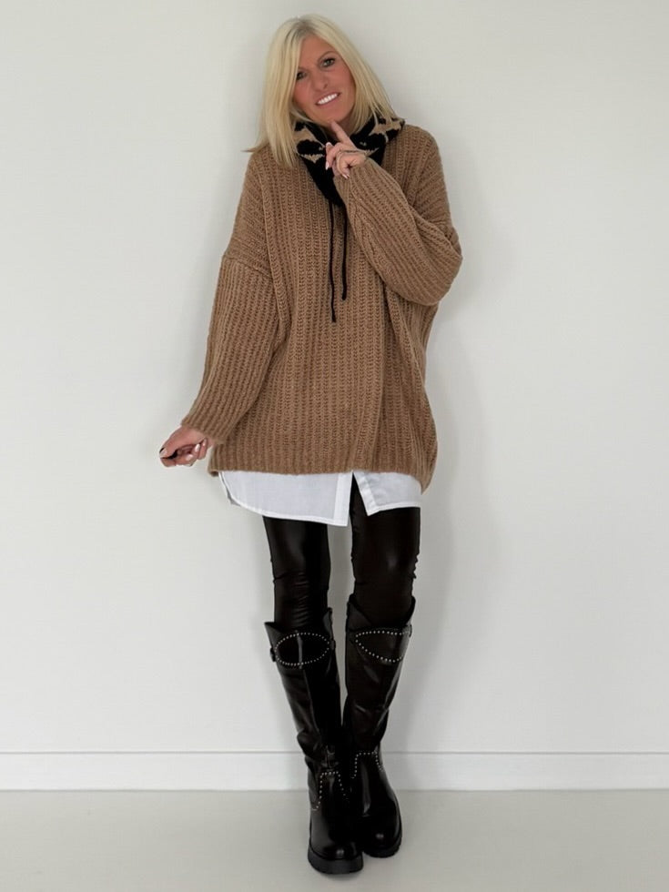 Ribbed knit sweater - caramel