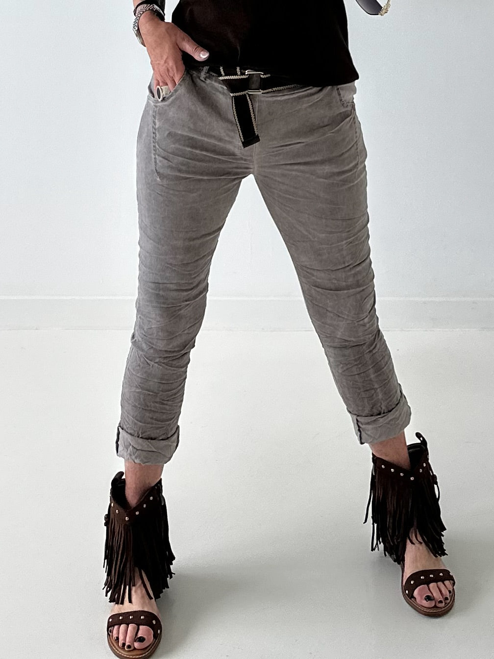Hose stone washed mit Gürtel - taupe