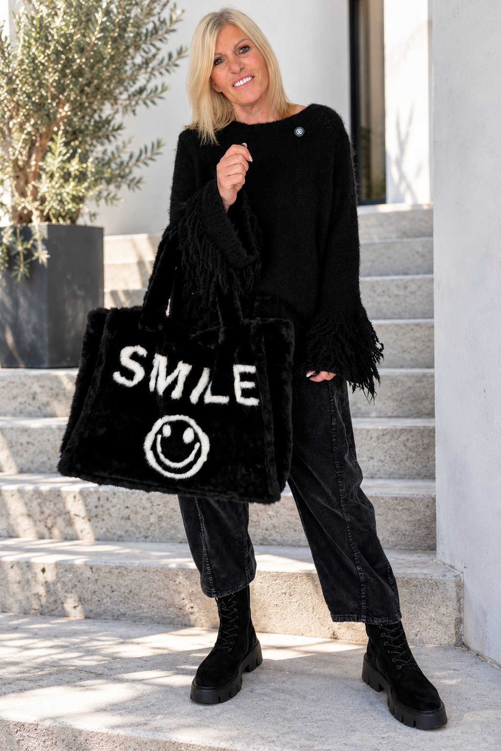 Felltasche Smile - schwarz