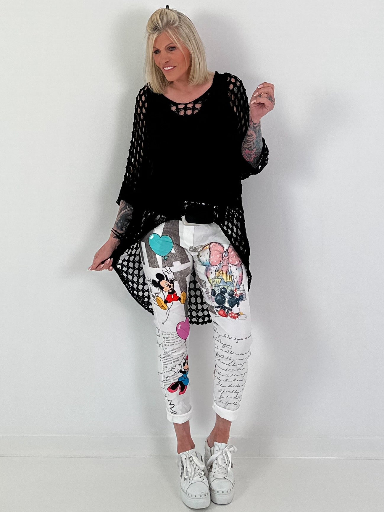 Trousers with print mix and comic motifs - white-grey-multicoloured