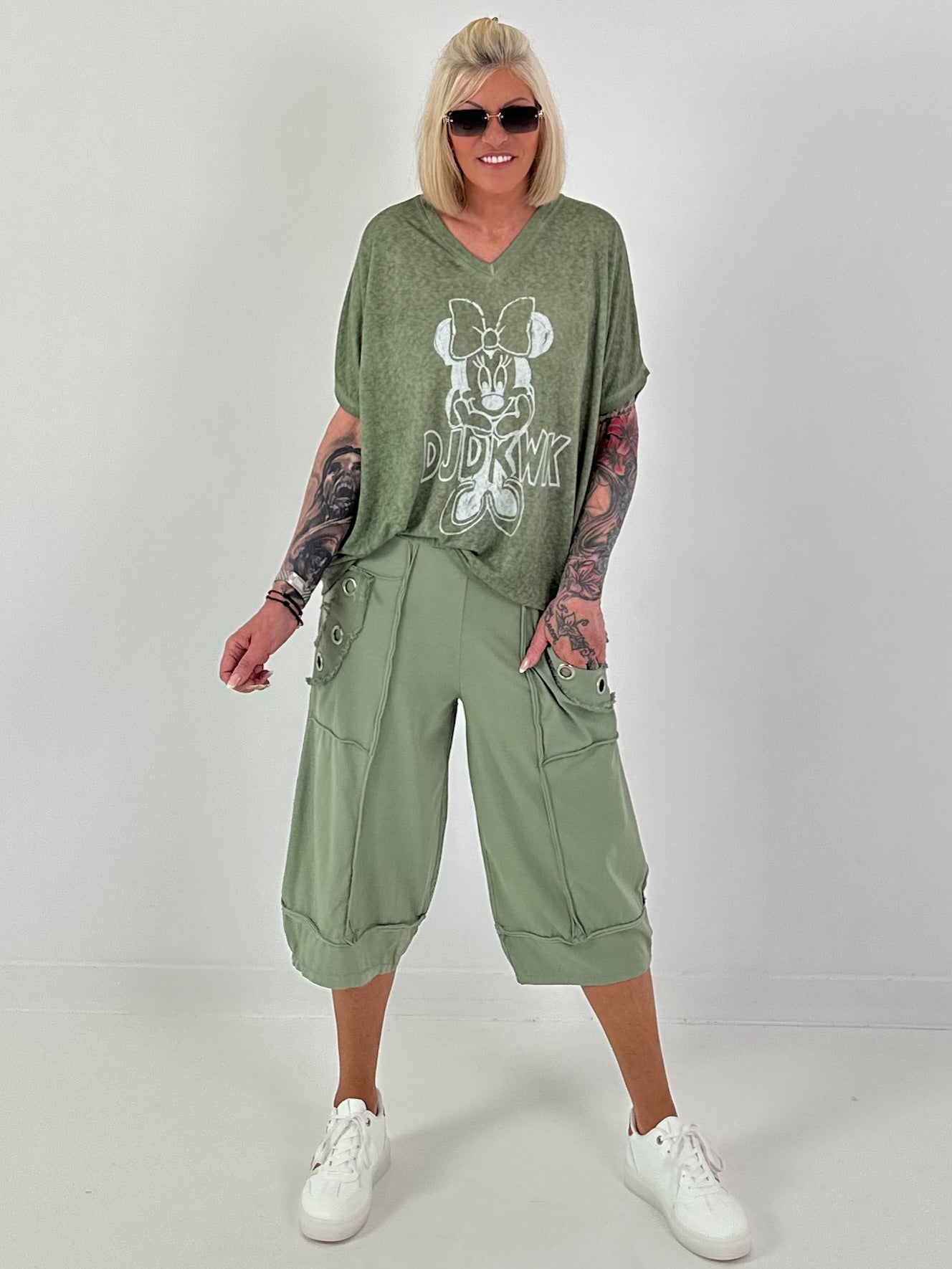 Lässige Sweathose mit Ösendetails - khaki