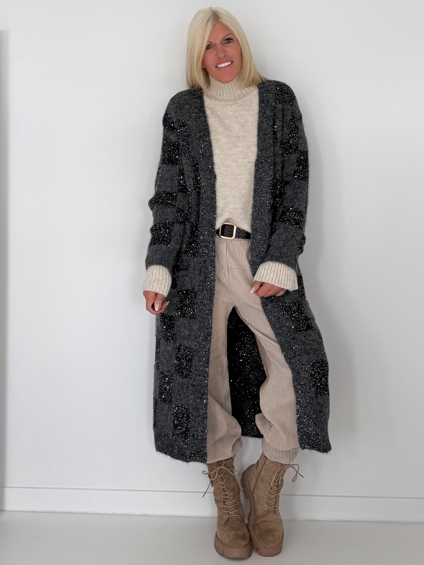 Strickmantel mit Pailletten - anthrazit