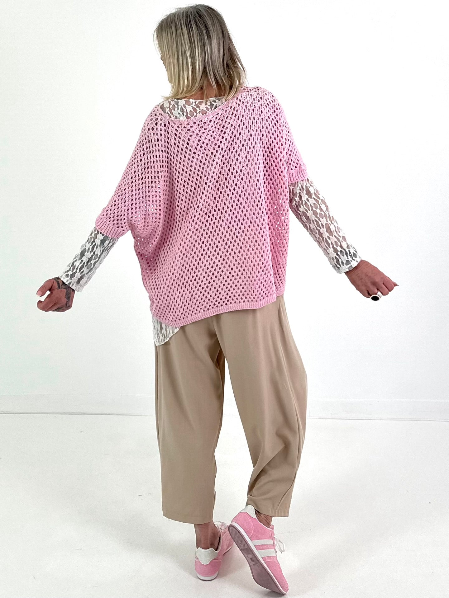 Crochet shirt with print - pink