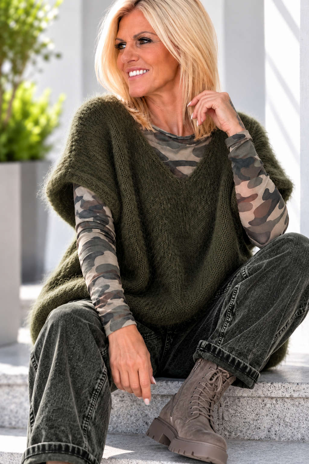 Fluffy turtleneck - olive