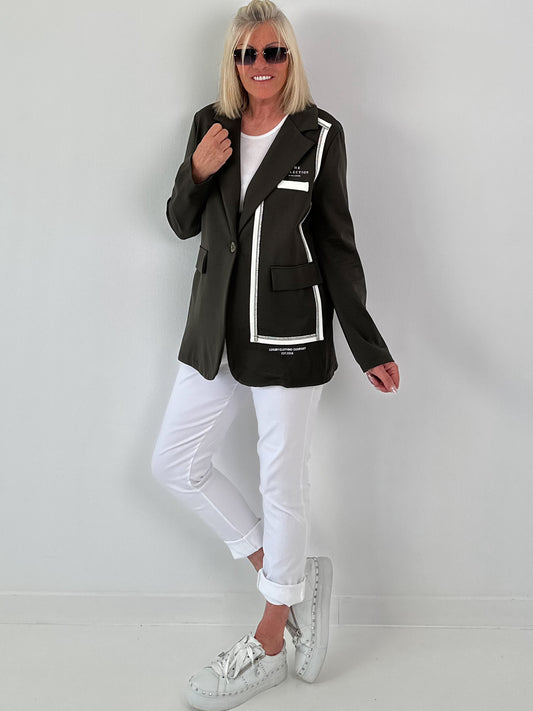 Blazer mit Statement Patch - oliv